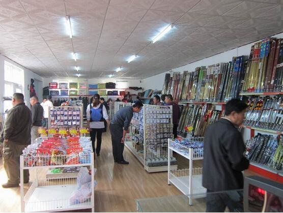 龙王恨钓具连锁华阳旗舰店