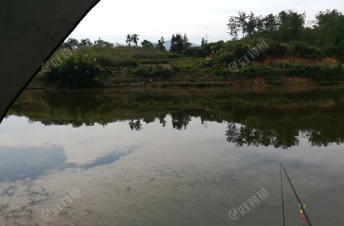 三叠石小吴钓场