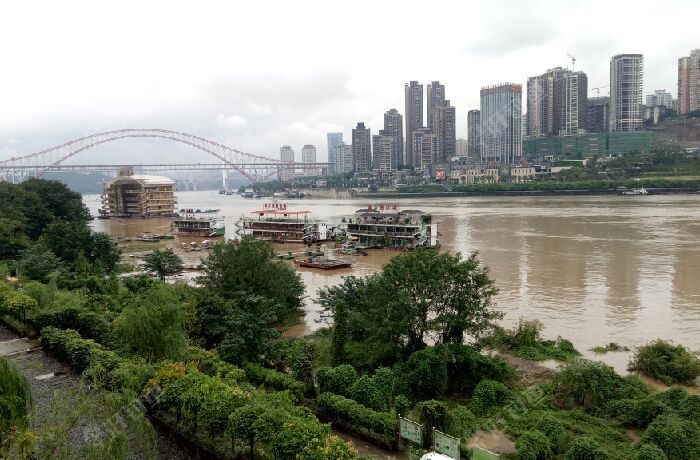 重庆大剧院下面