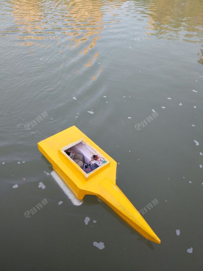 自制三体打窝船